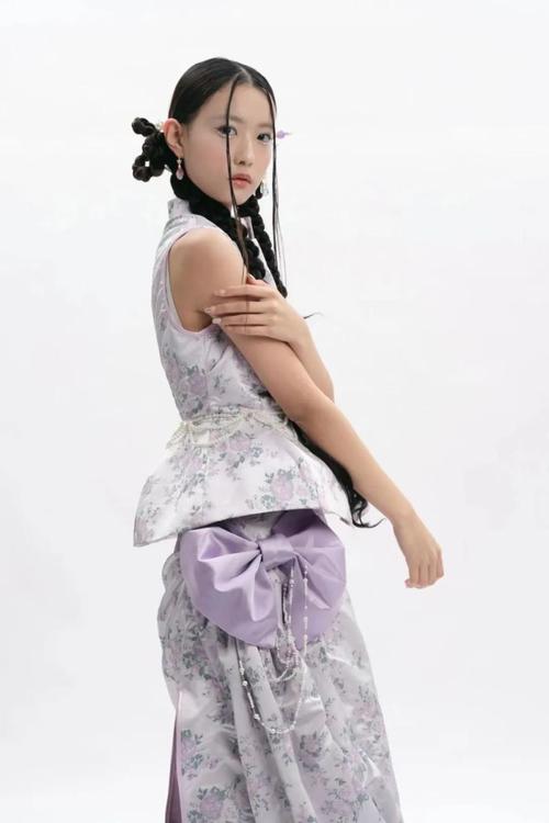 2024年6月美珺时尚裤子图片大全女,美珺的含义