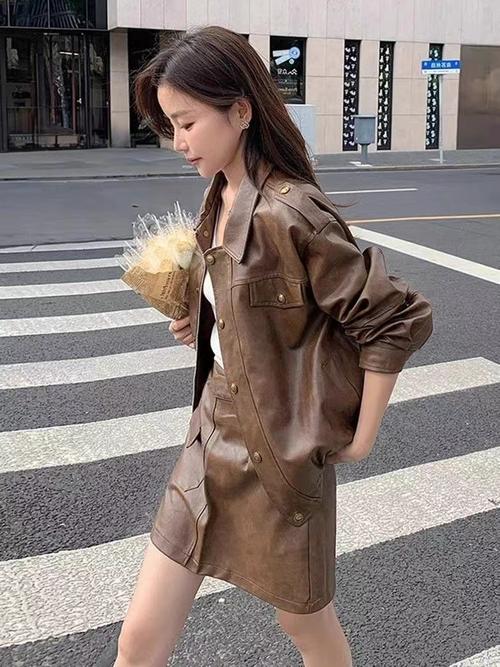 2024年6月皮草美拉德时尚外套,美拉女皮鞋价格